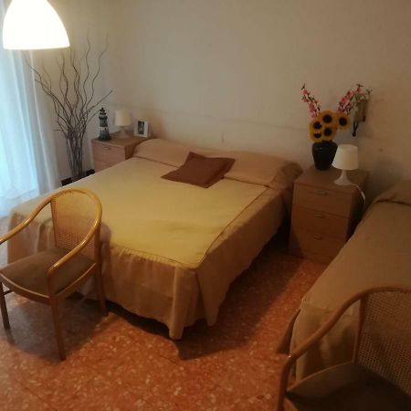 Hotel Olimpia Alassio Bagian luar foto