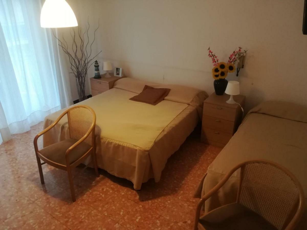 Hotel Olimpia Alassio Bagian luar foto